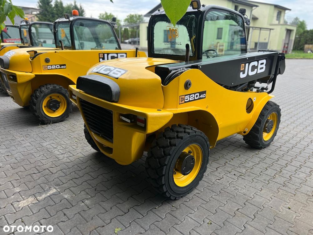 JCB 520-40 - 2