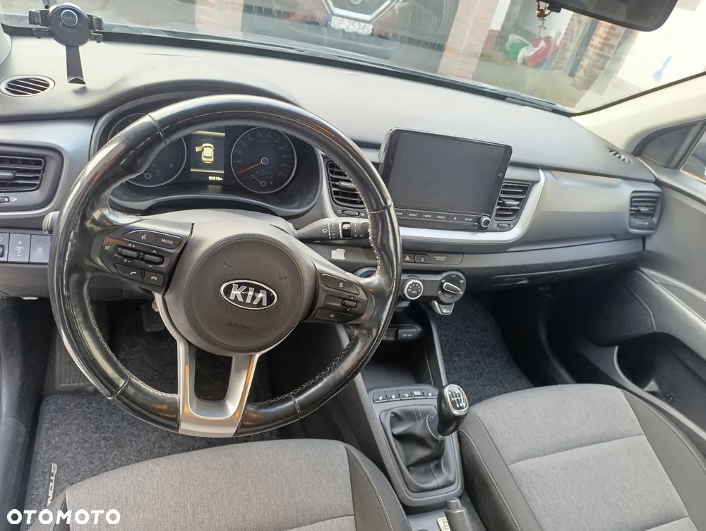 Kia Stonic 1.0 T-GDI M - 4