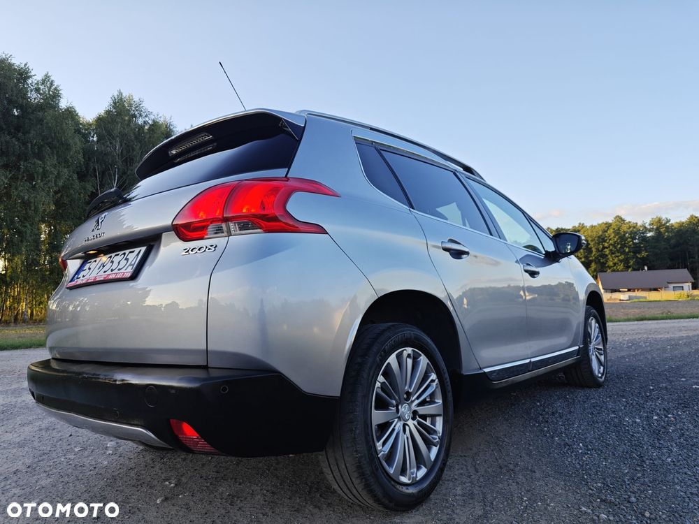 Peugeot 2008 120 VTI Automatik Active - 12