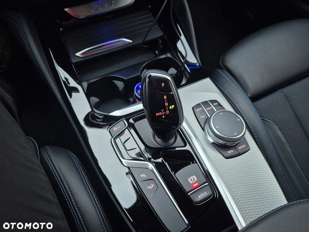 BMW X4 - 21