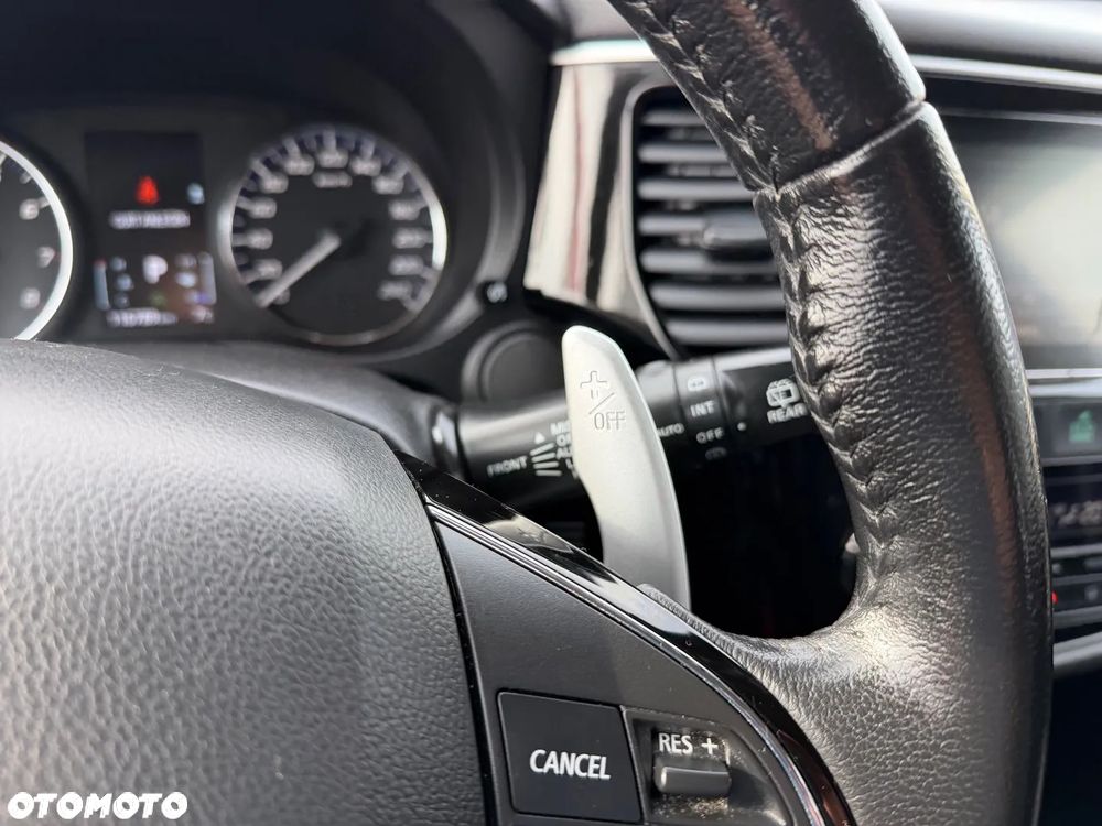 Mitsubishi Outlander 2.0 2WD CVT Active - 20