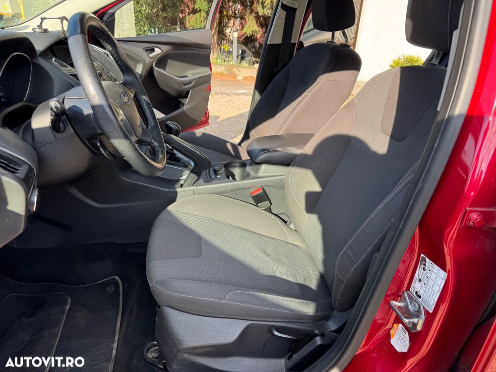 Ford Focus 1.6 TDCI DPF Champions Edition - 23