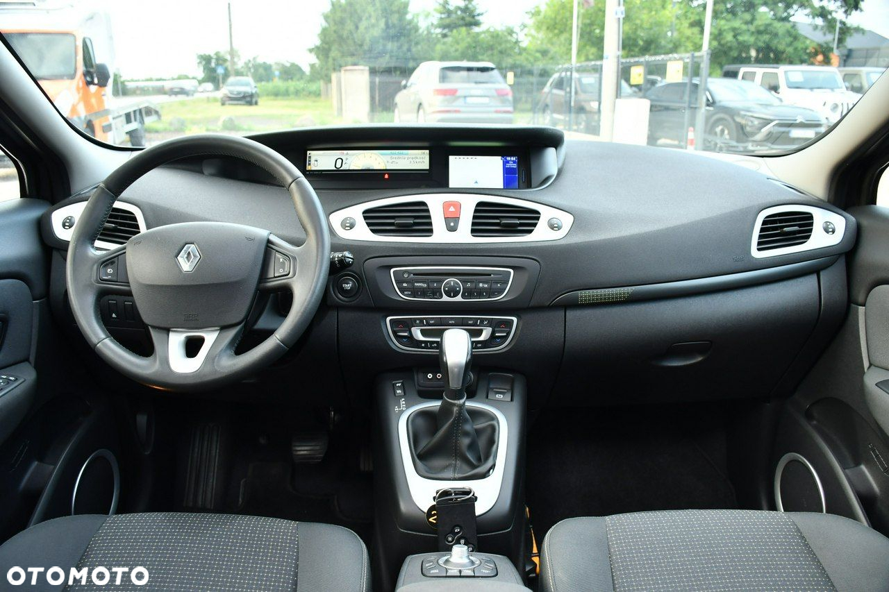 Renault Scenic 2.0 16V 140 CVT Dynamique - 36