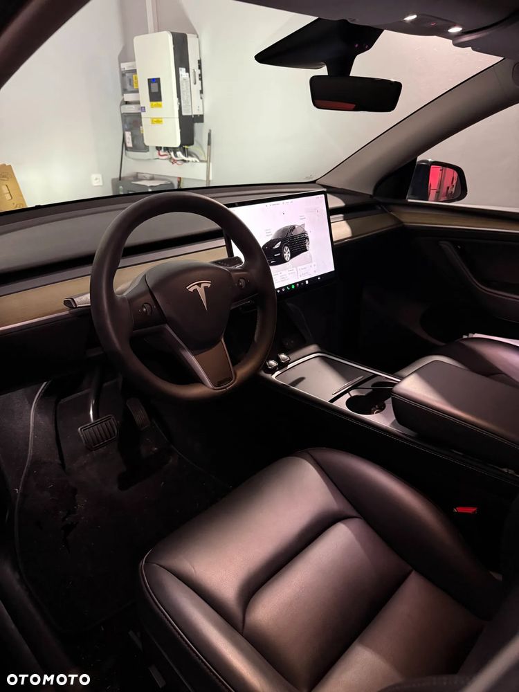 Tesla Y RWD - 3