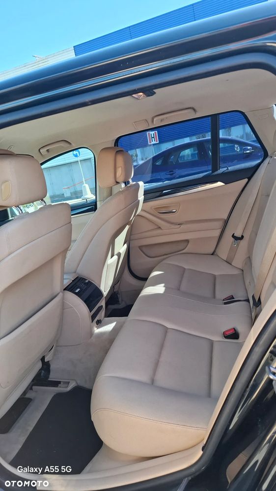 BMW Seria 5 520d - 14