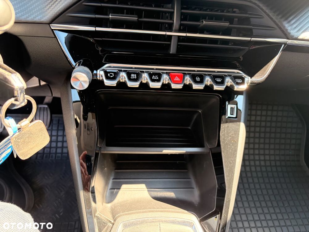 Peugeot 208 1.2 PureTech Allure S&S - 21