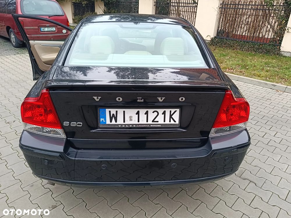 Volvo S60 2.4 Diament - 8