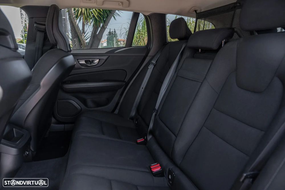 Volvo V60 2.0 D3 Inscription - 18