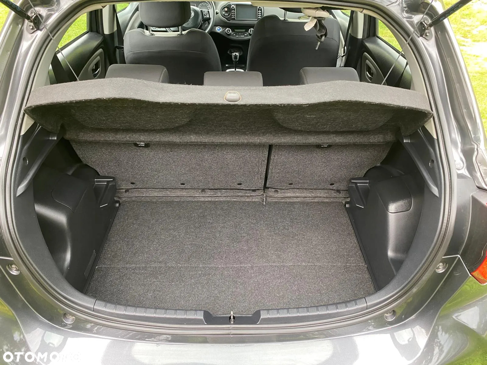 Toyota Yaris - 15
