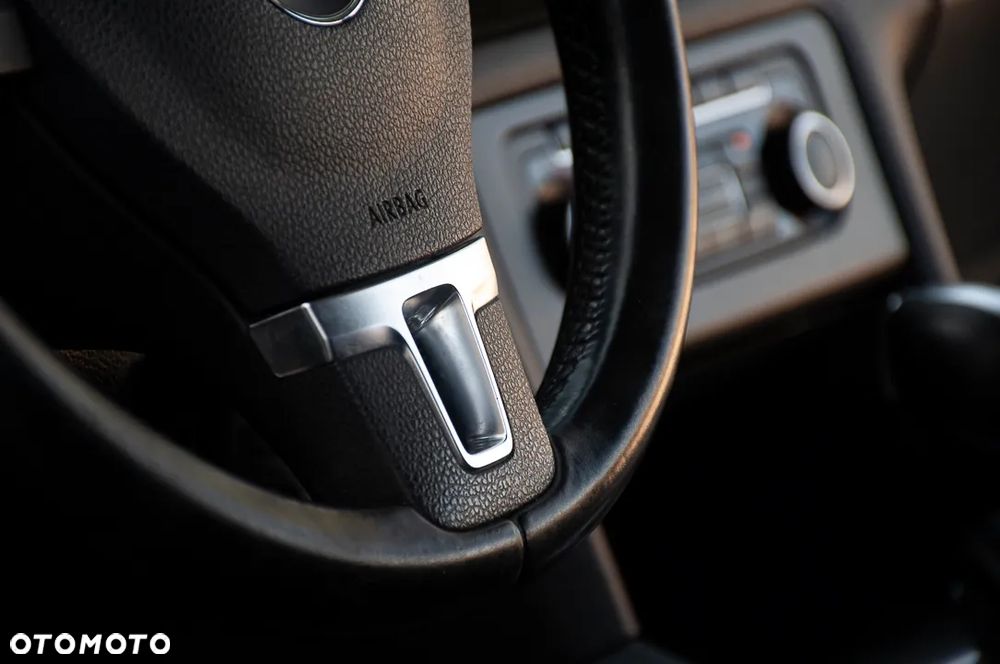 Volkswagen Amarok 2.0 BiTDI Autm Highline - 15