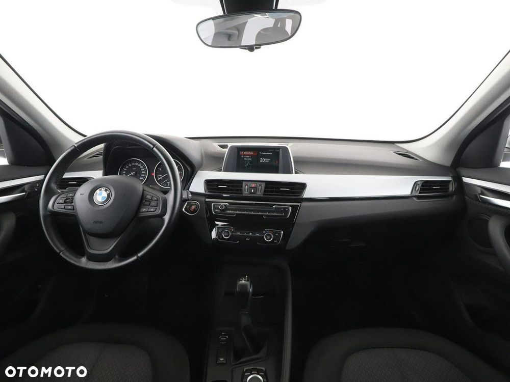 BMW X1 xDrive18d Advantage - 16
