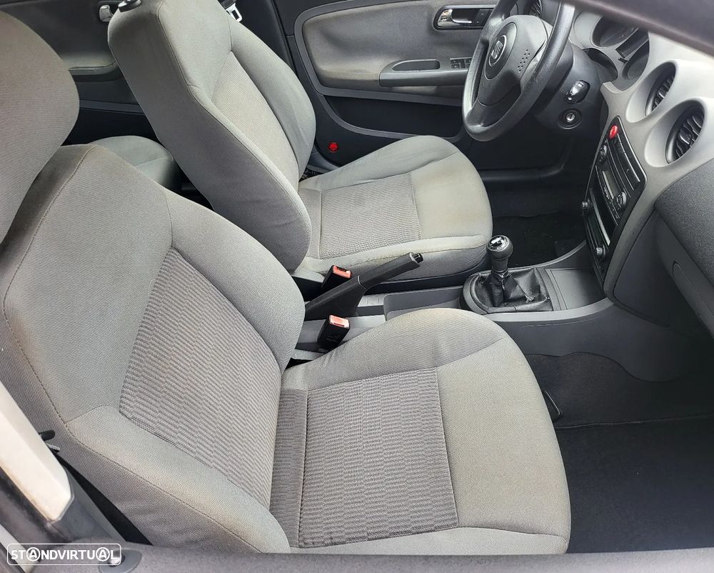 SEAT Cordoba 1.4 TDI Signo - 13