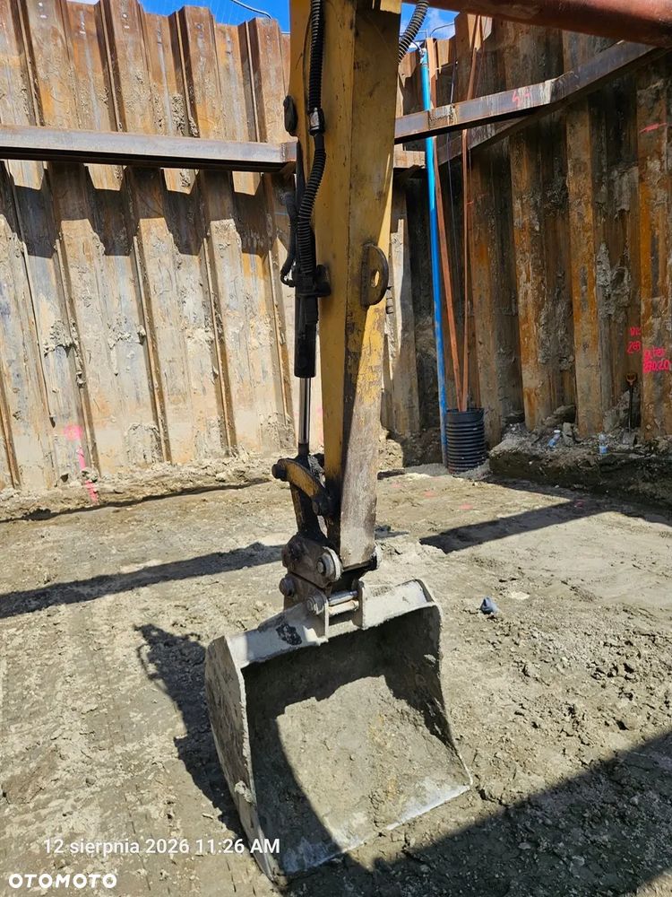 Caterpillar 304CR - 8