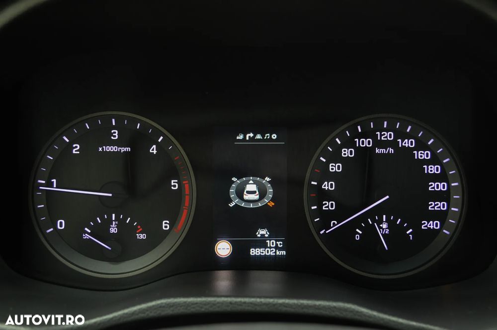 Hyundai Tucson blue 1.7 CRDi 2WD Passion - 11