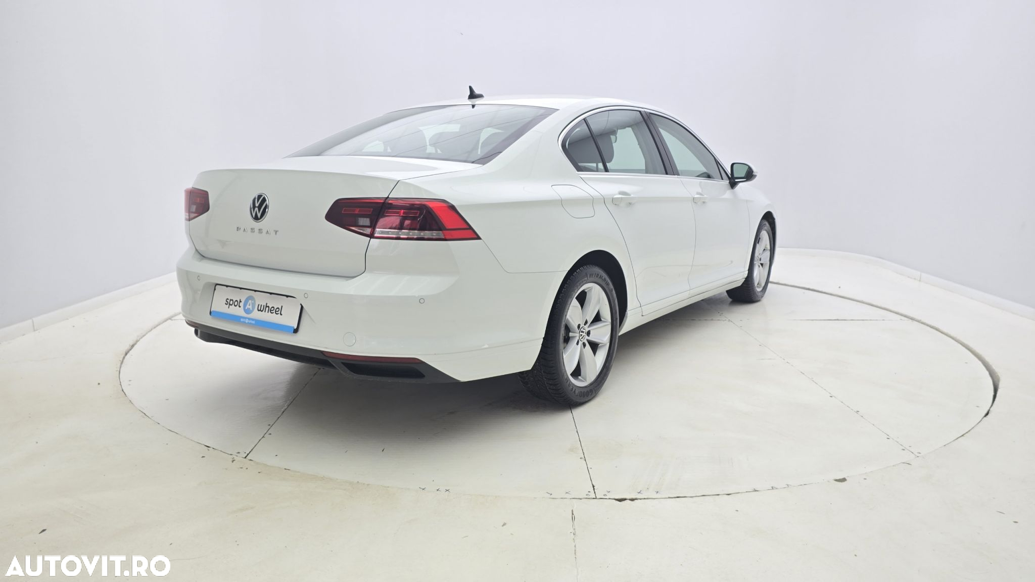 Volkswagen Passat 2.0 TDI DSG Comfortline - 6