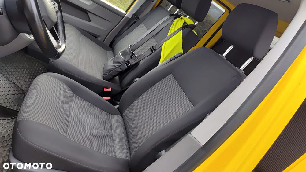 Volkswagen TRANSPORTER T6.1 - 5