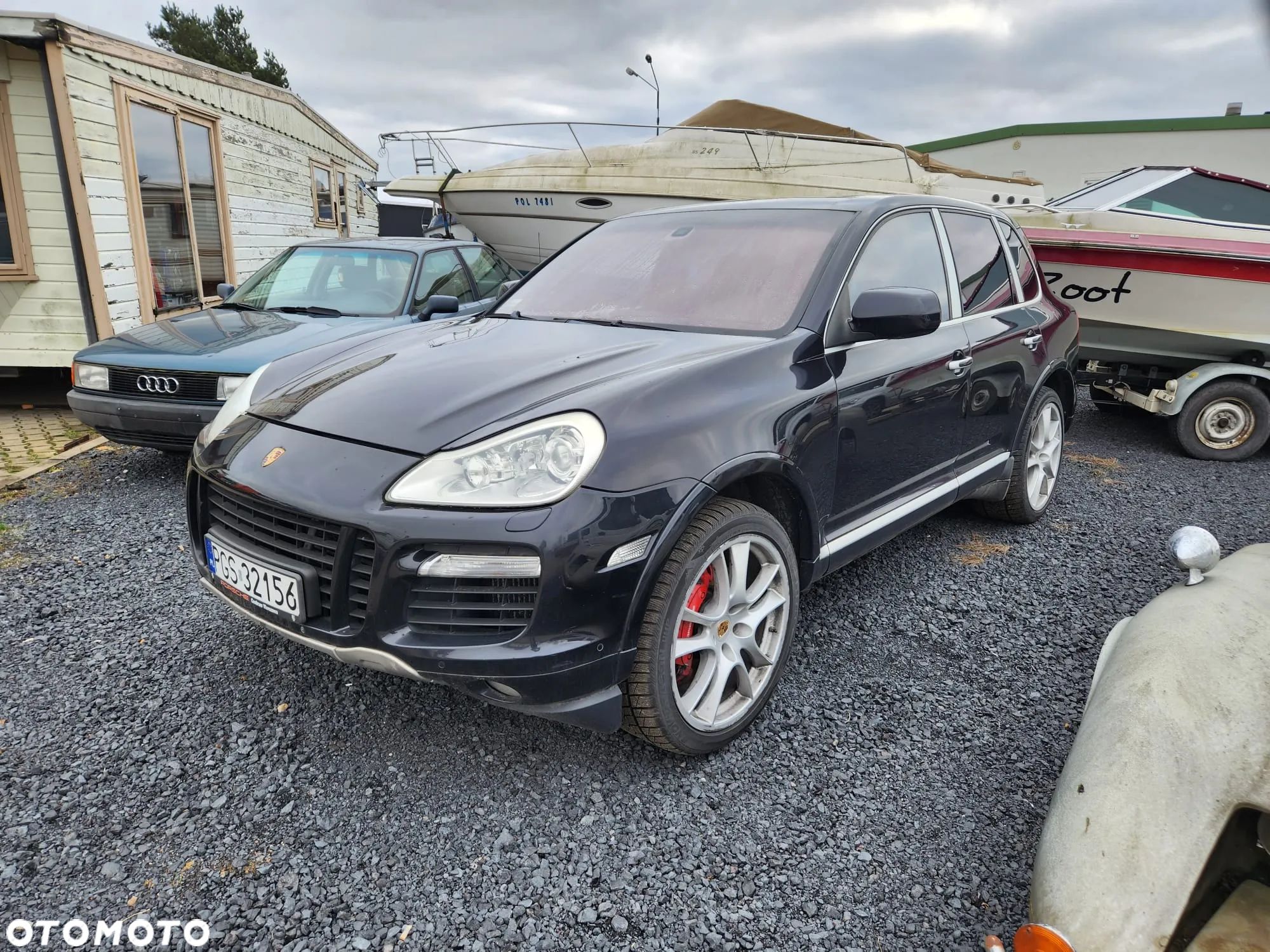 Porsche Cayenne Turbo - 1