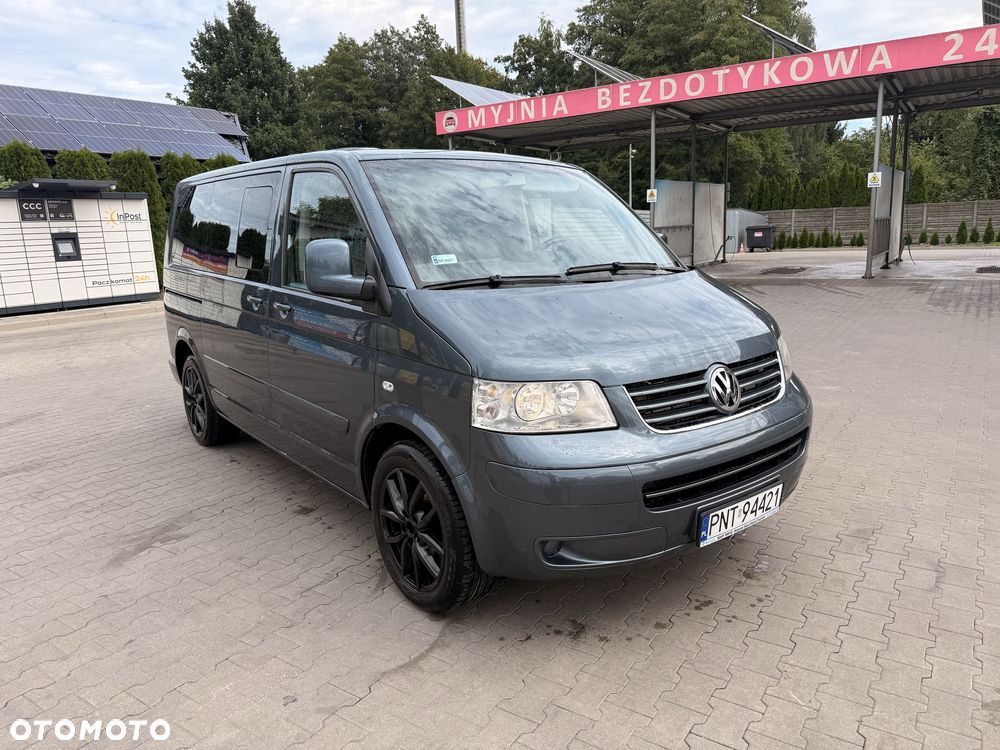 Volkswagen Multivan - 1