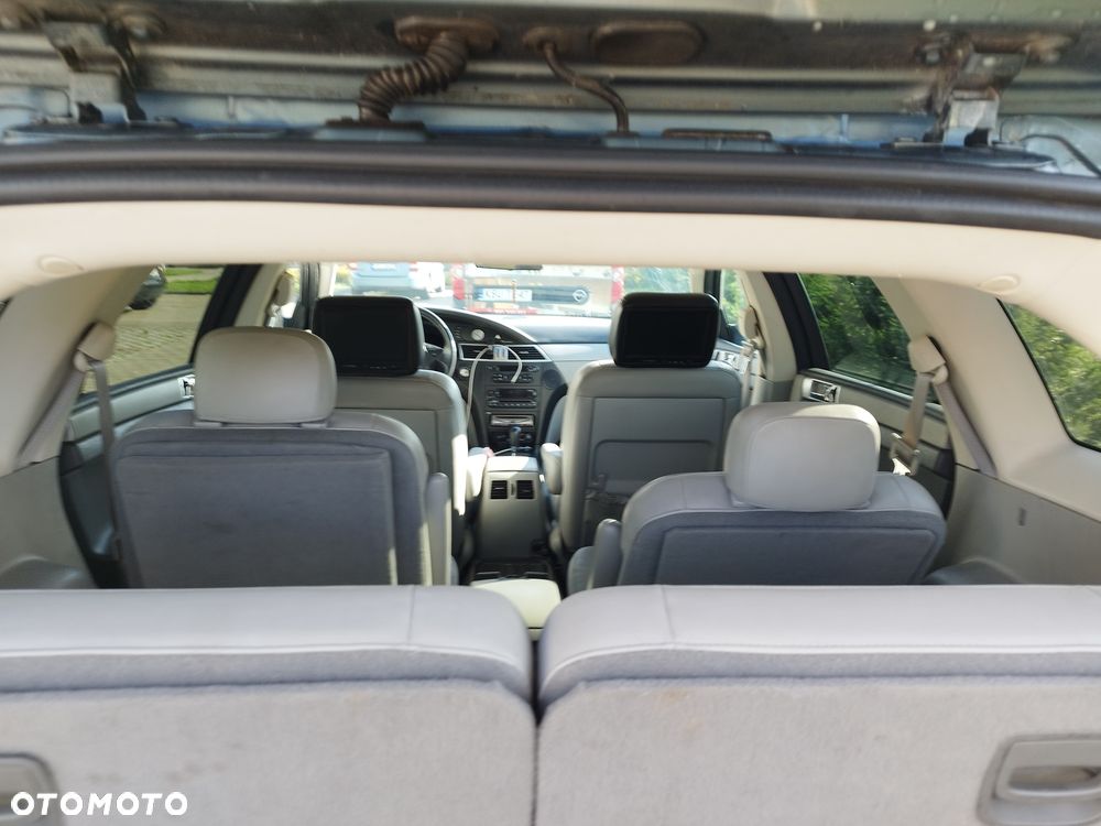 Chrysler Pacifica - 5
