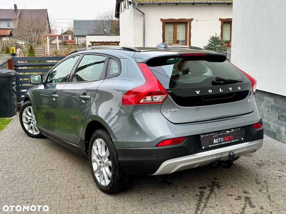 Volvo V40 D2 Ocean Race - 3