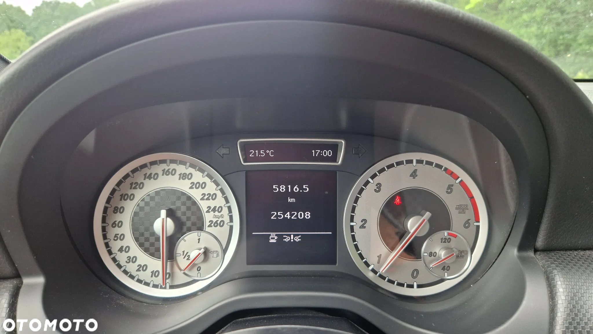 Mercedes-Benz Klasa A 180 d AMG Line - 20