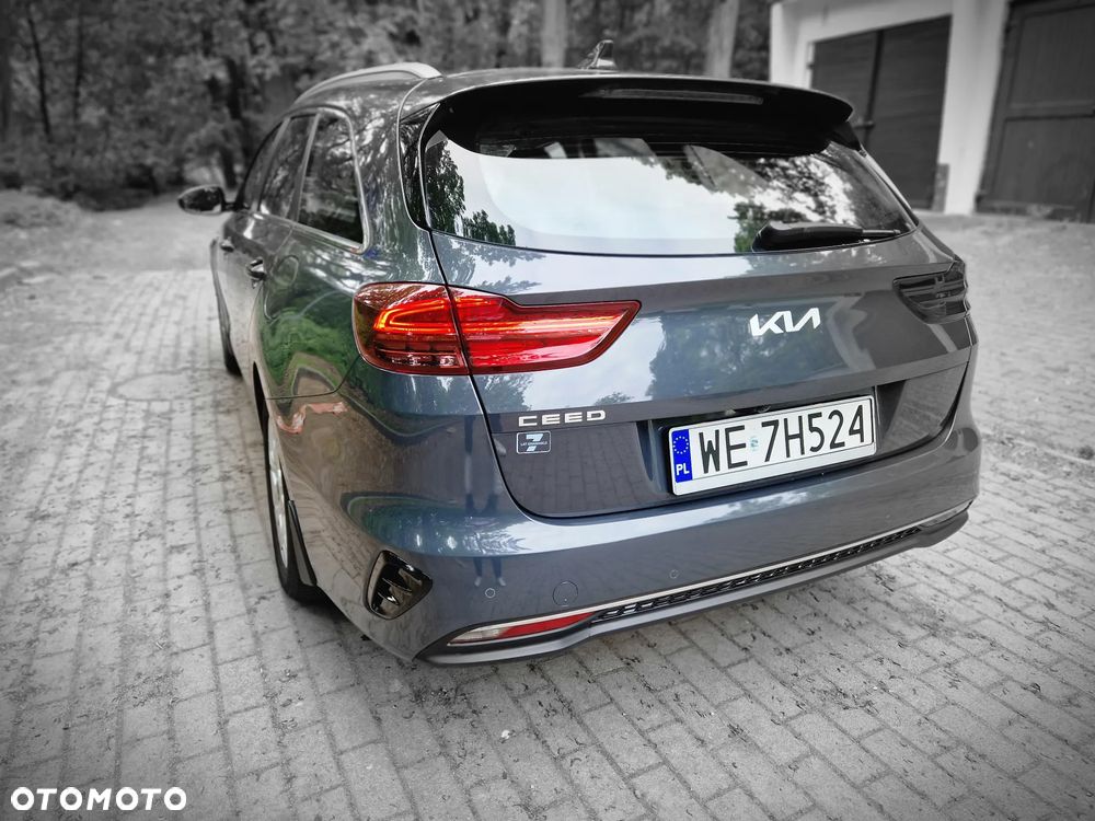 Kia Ceed 1.5 T-GDI M - 23