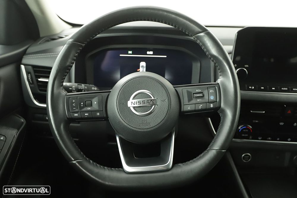 Nissan Qashqai 1.3 DIG-T N-Connecta - 15