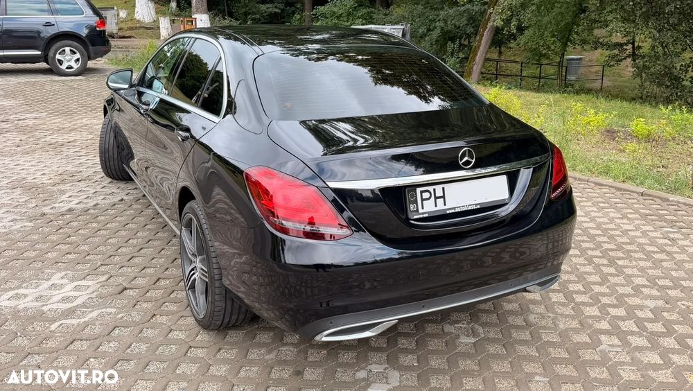Mercedes-Benz C - 3