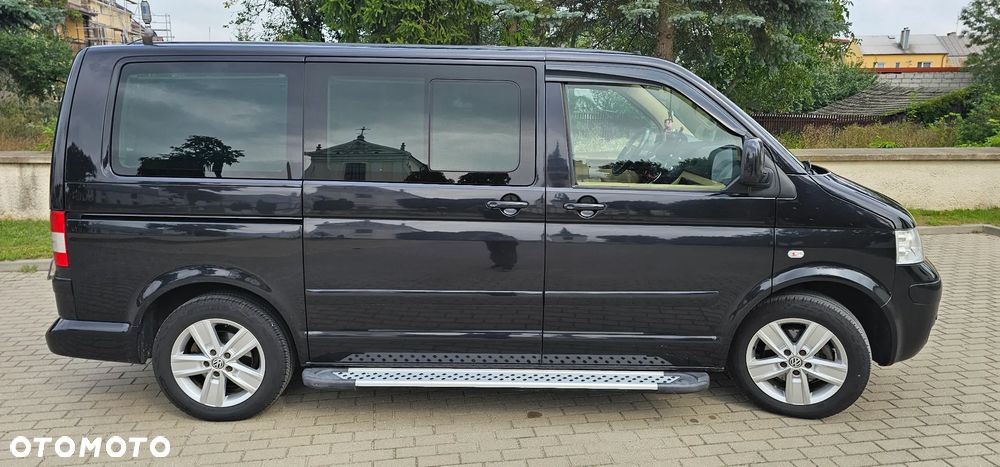 Volkswagen Multivan - 7