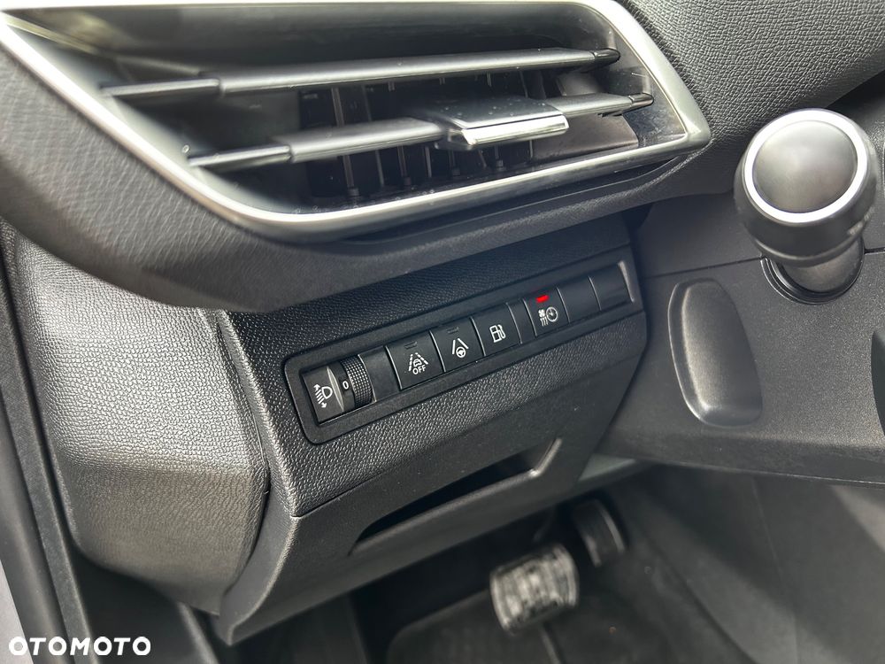 Peugeot 3008 225 e-EAT8 Allure Pack - 37