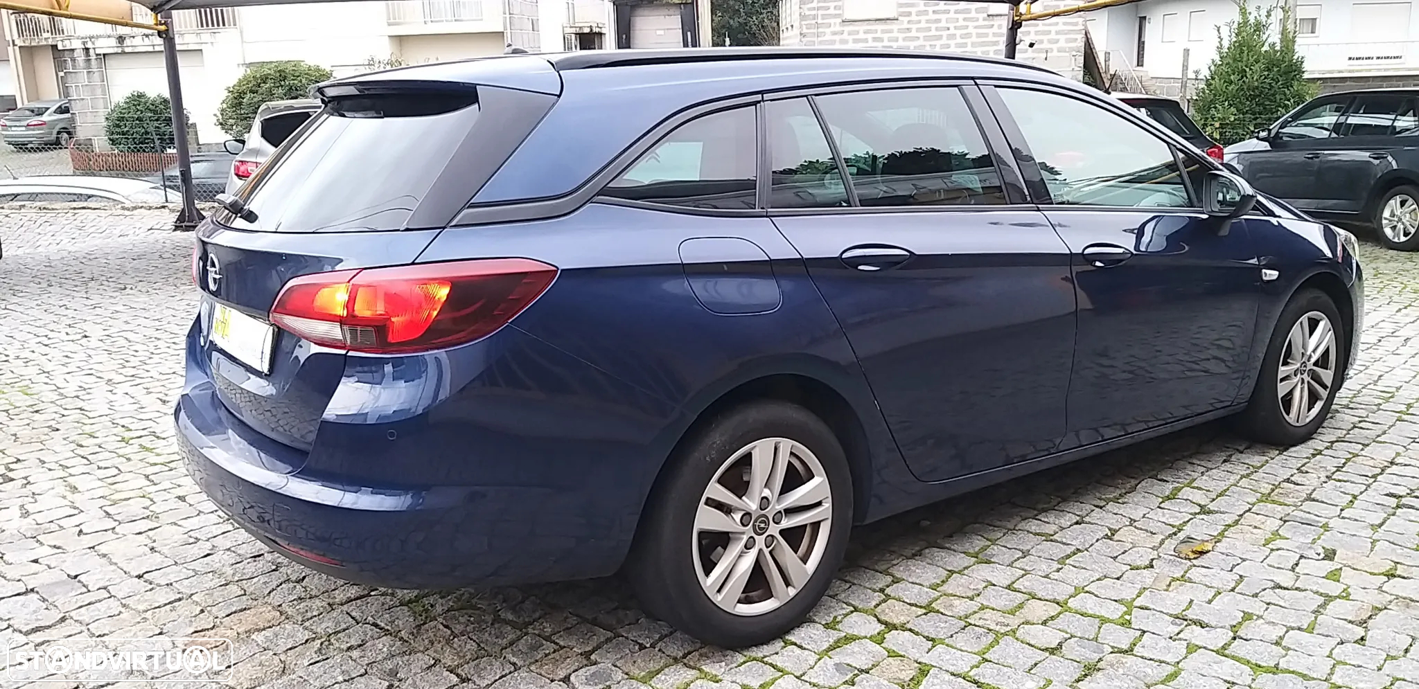 Opel Astra Sports Tourer 1.2 T GS Line S/S - 4