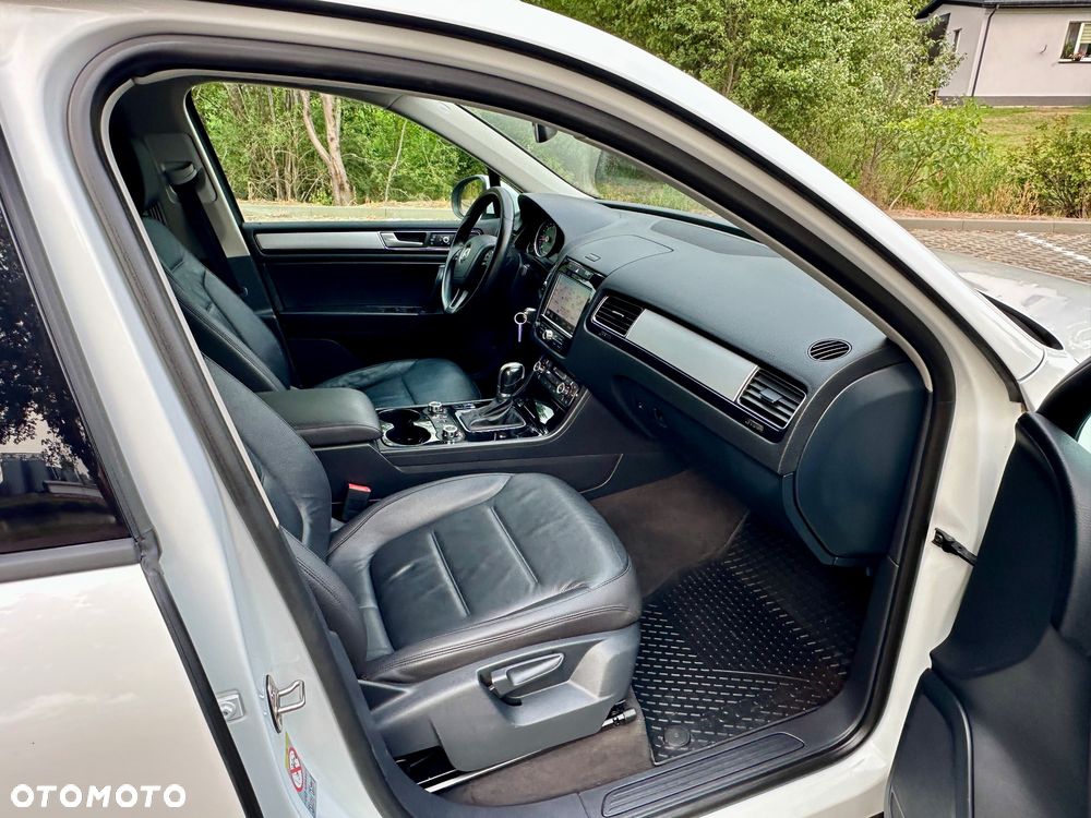 Volkswagen Touareg - 24