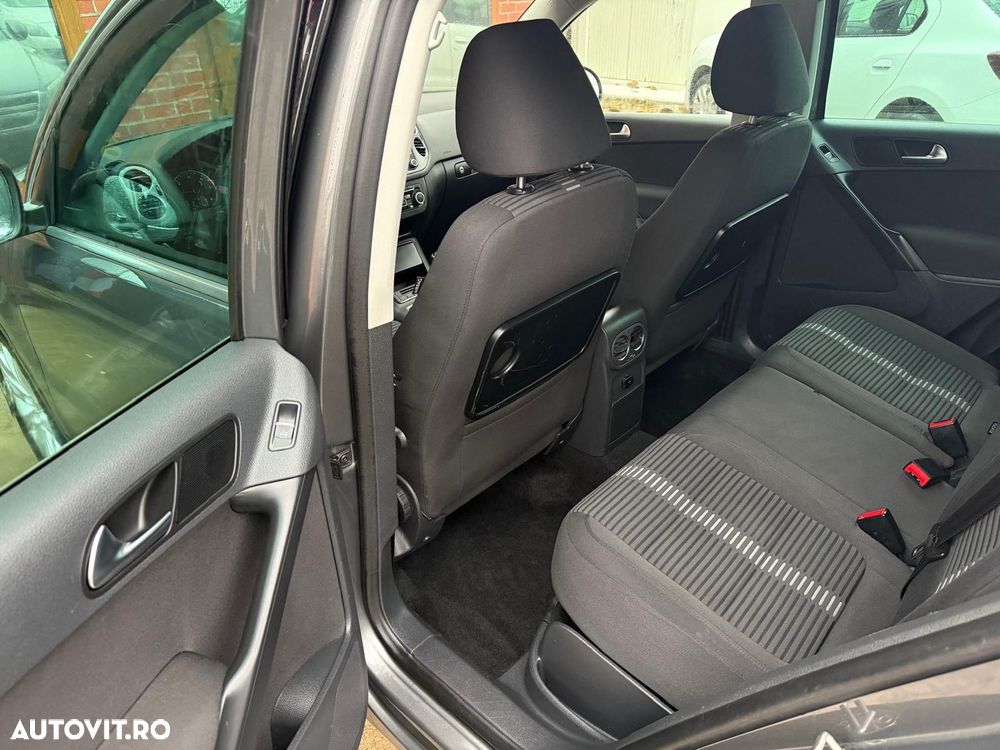 Volkswagen Tiguan - 9
