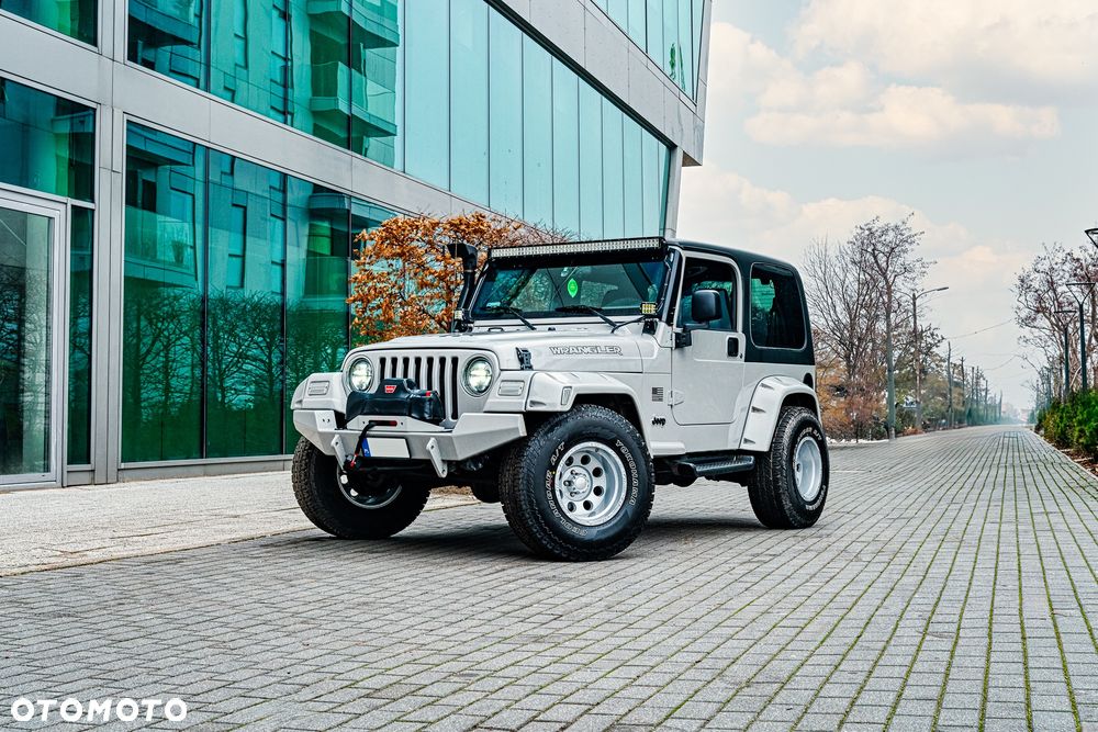 Jeep Wrangler 4.0 Automatik Sahara - 1