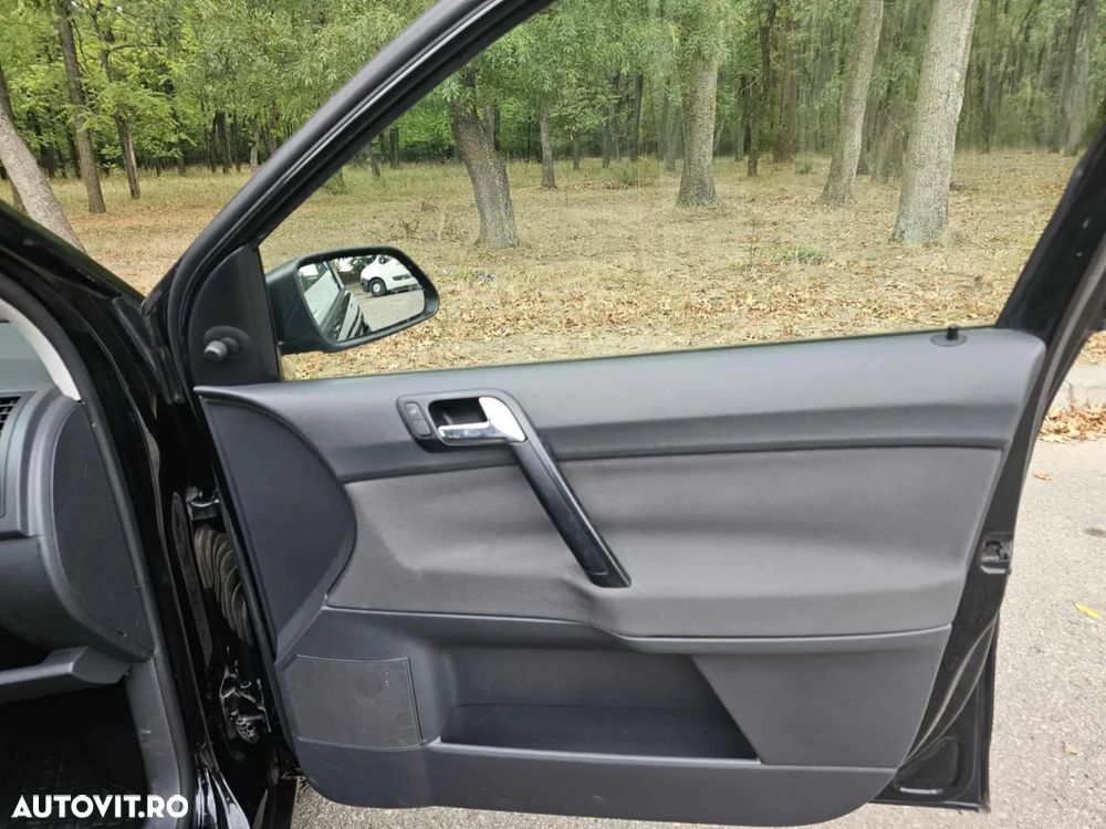 Volkswagen Polo - 18