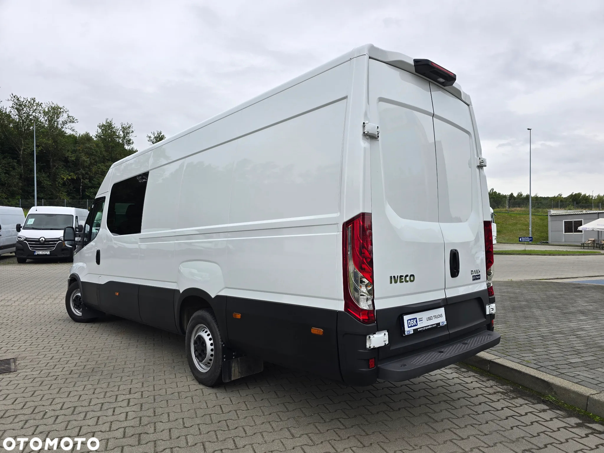 Iveco DAILY 35S18 BRYGADÓWKA - 7