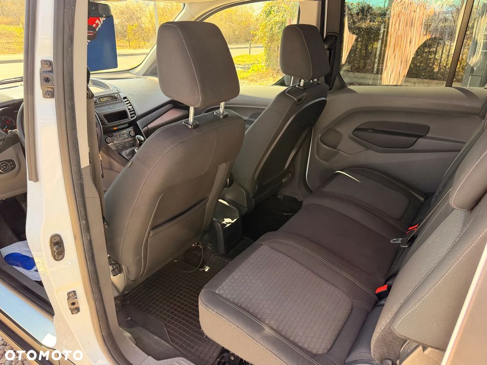 Ford Tourneo Connect 1.5 EcoBlue Active - 28