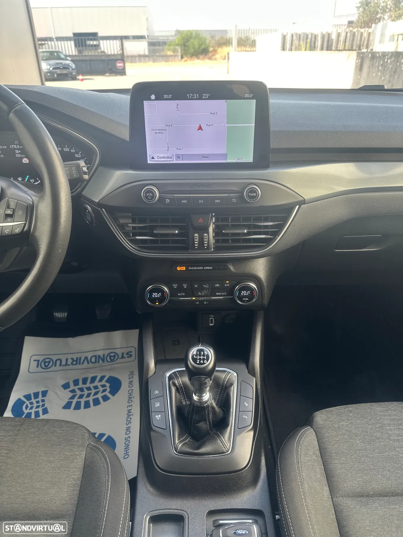 Ford Focus SW 1.5 TDCi EcoBlue Active - 17