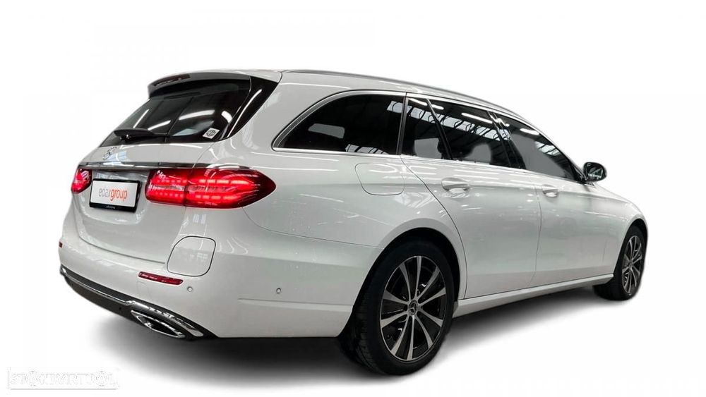 Mercedes-Benz E 300 de 9G-TRONIC - 2