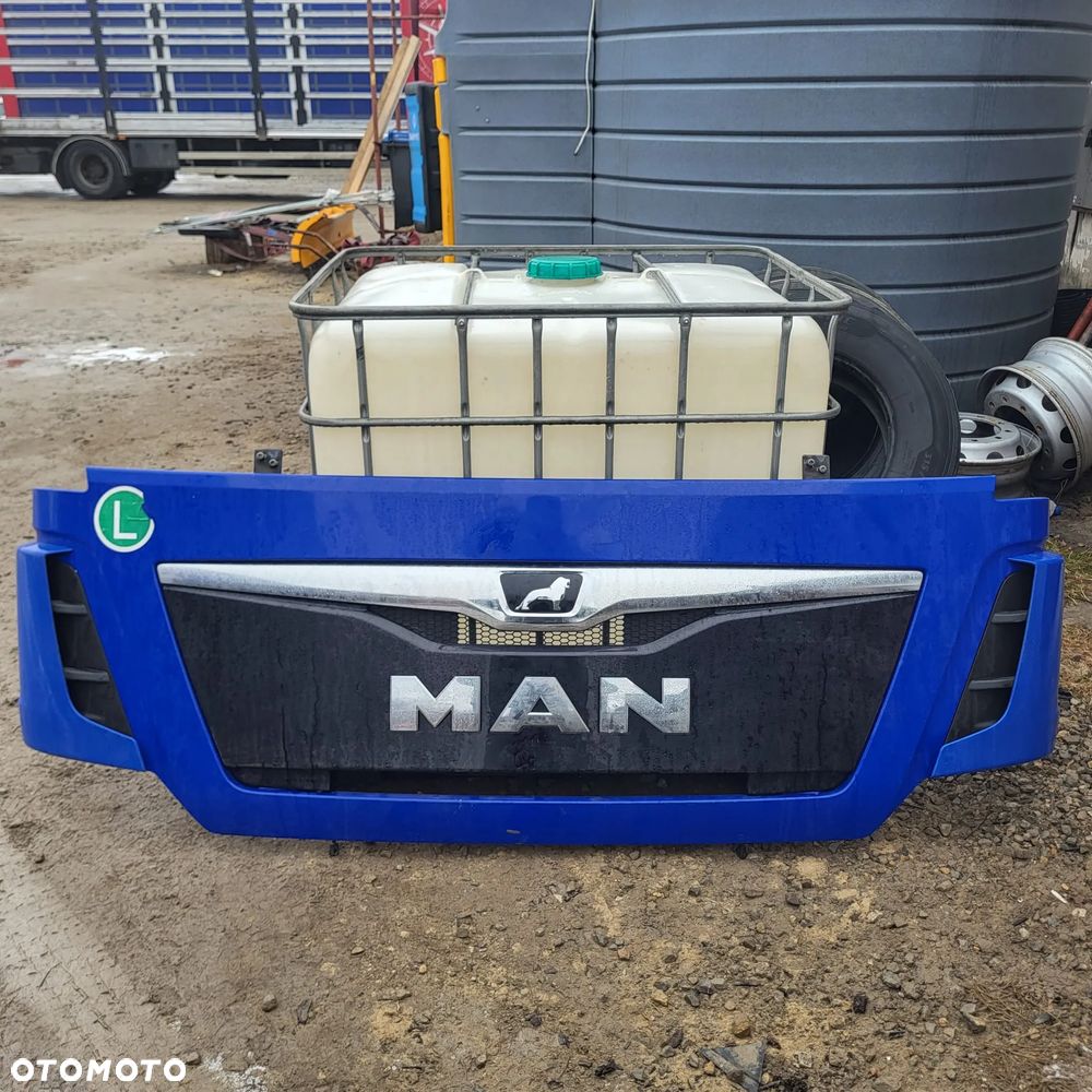 Kabina Kompletna TGX 2017, średnia - 5