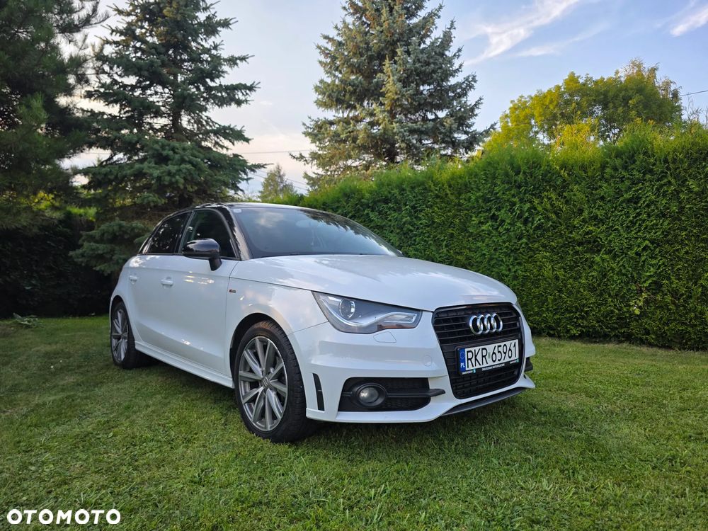 Audi A1 Sportback 1.6 TDI S line edition - 2