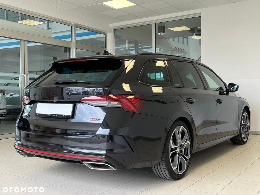 Skoda Octavia 2.0 TDI RS DSG - 7