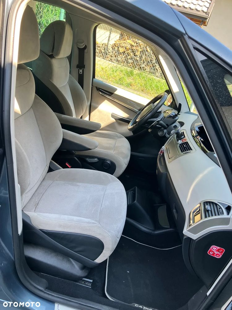 Citroën C4 Picasso 2.0 HDi FAP Exclusive - 21