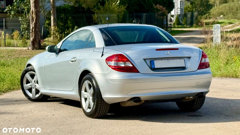Mercedes-Benz SLK - 24