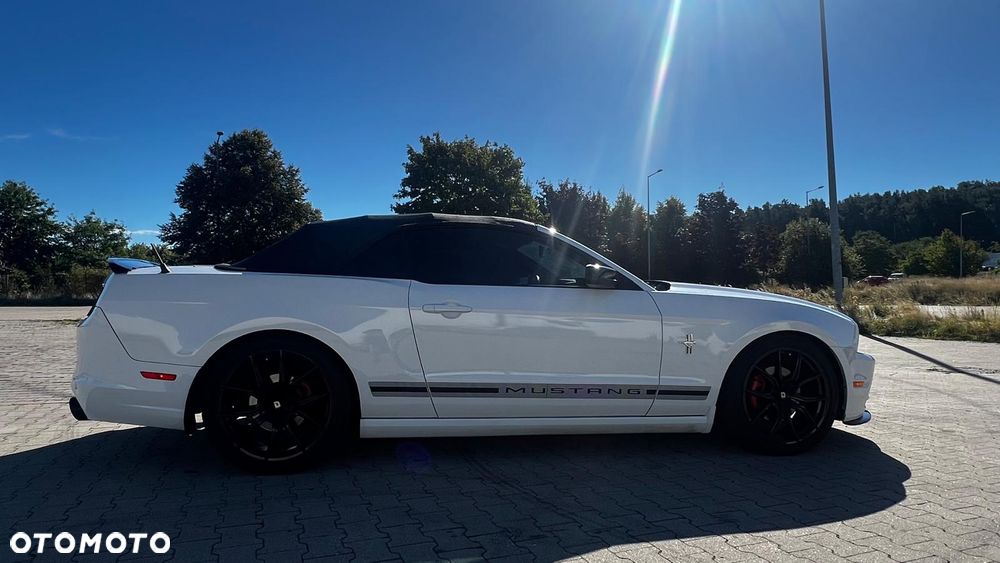 Ford Mustang 3.7 V6 Premium - 12