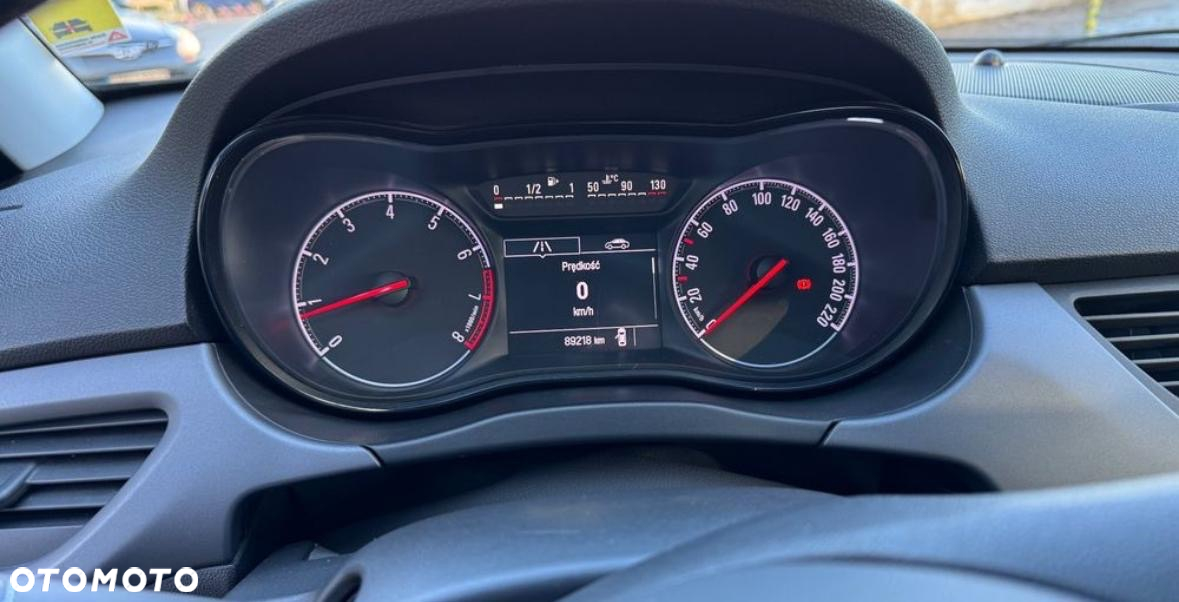 Opel Corsa - 11