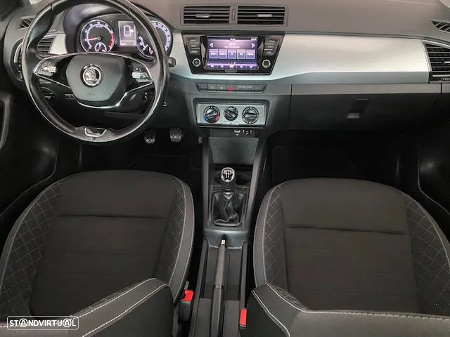 Skoda Fabia 1.0 TSI Ambition - 4