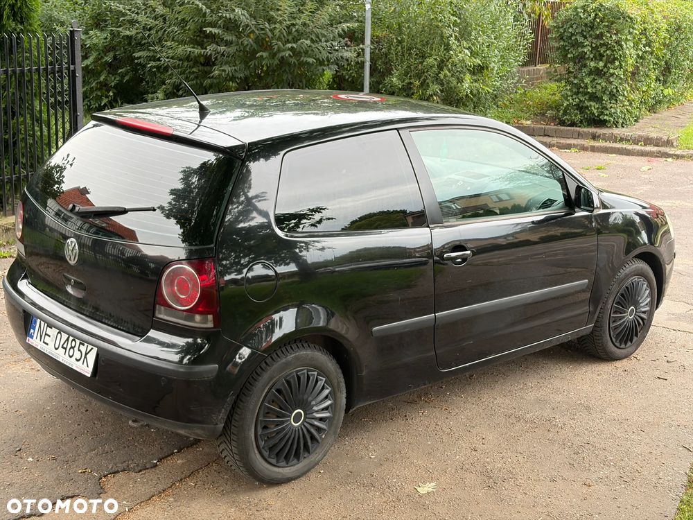 Volkswagen Polo 1.4 16V Comfortline - 6