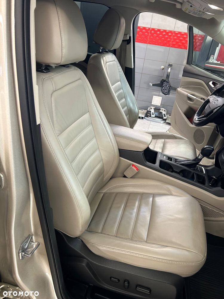 Ford Escape - 22