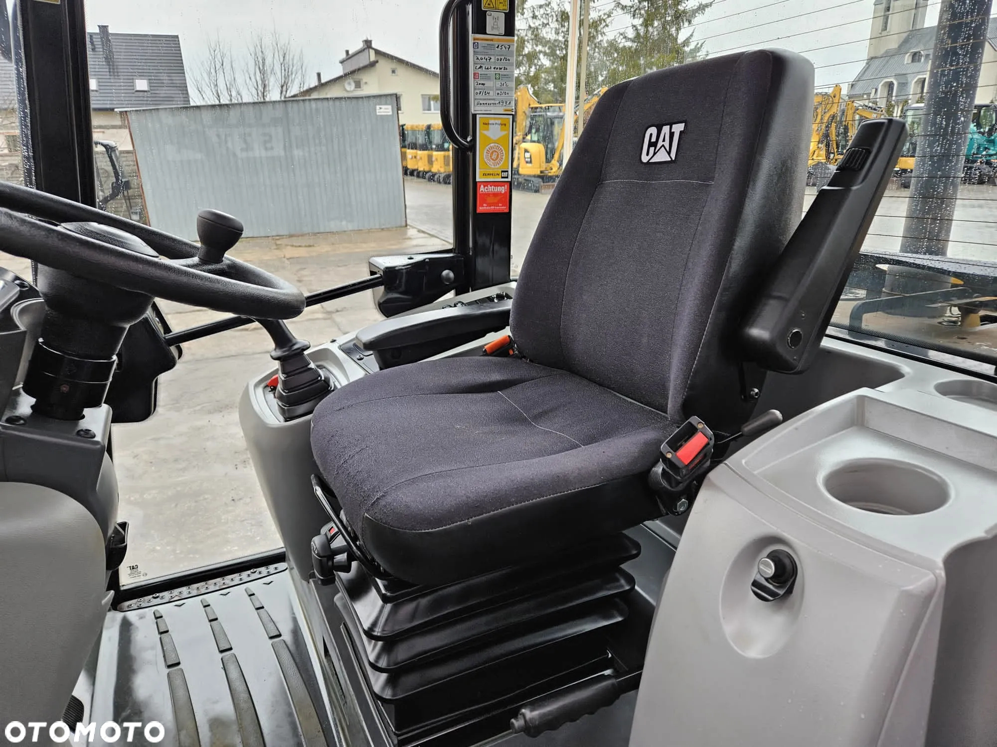 Caterpillar ŁADOWARKA KOŁOWA CAT CATERPILLAR 906 906M 907 908 2021R PŁUG ŚNIEŻNY - 16